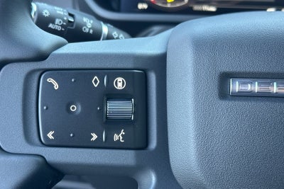 2026 Land Rover Defender 110 X-Dynamic SE