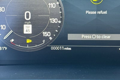 2026 Land Rover Defender 110 X-Dynamic SE