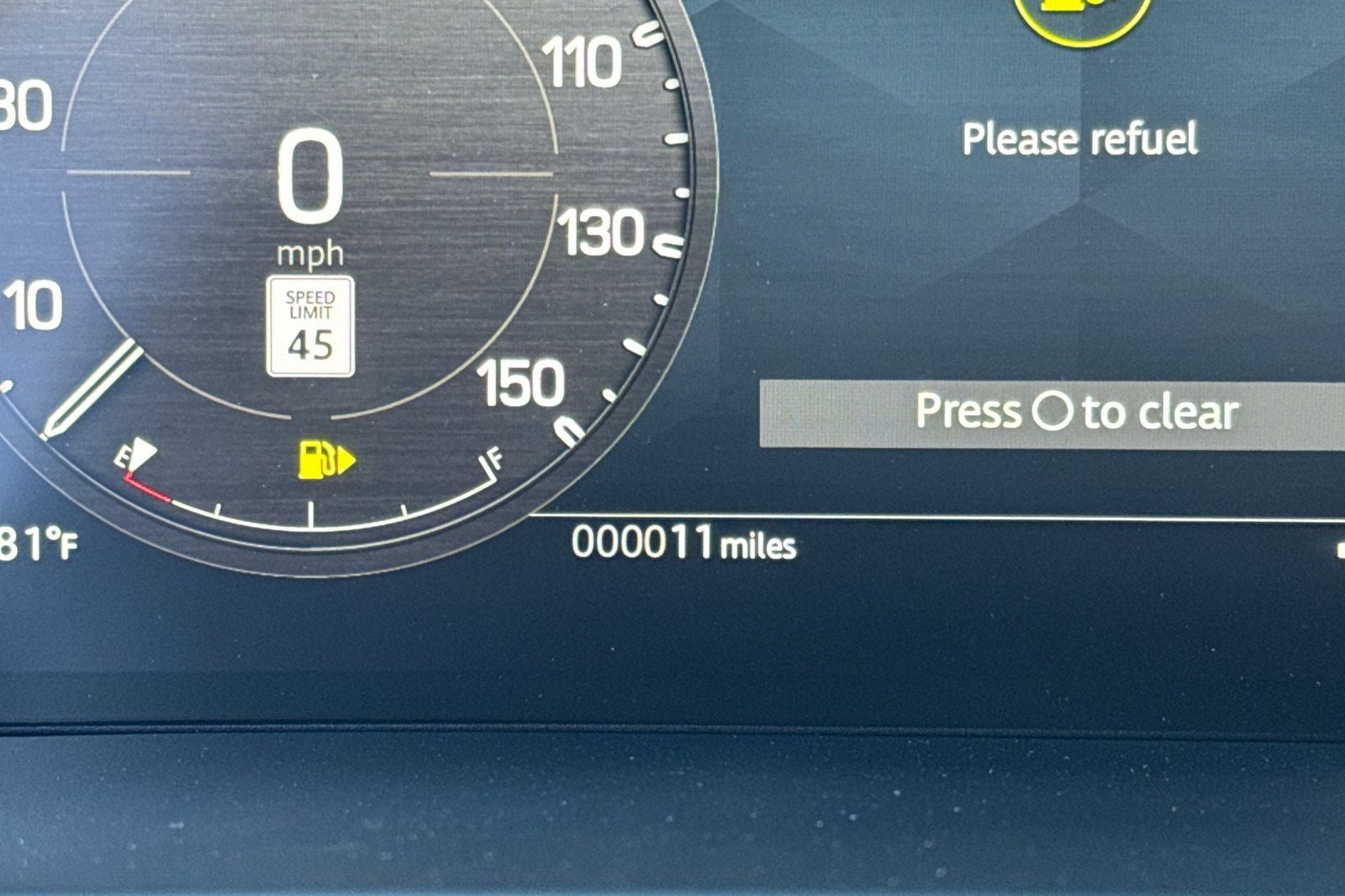 2026 Land Rover Defender 110 X-Dynamic SE
