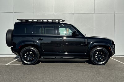 2026 Land Rover Defender 110 X-Dynamic SE