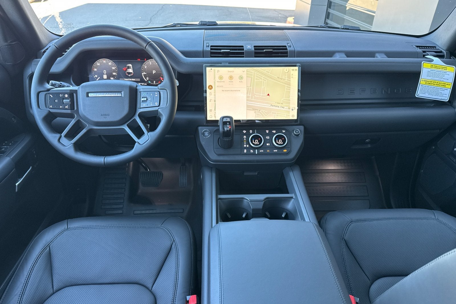2026 Land Rover Defender 110 X-Dynamic SE