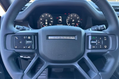 2026 Land Rover Defender 110 X-Dynamic SE