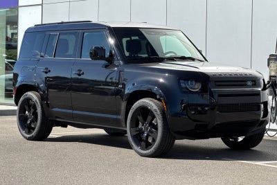 2026 Land Rover Defender 110 X-Dynamic SE