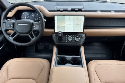 2026 Land Rover Defender 110 X-Dynamic SE