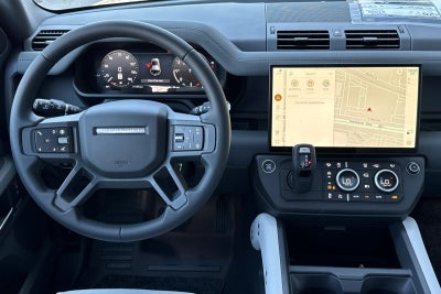 2026 Land Rover Defender 110 X-Dynamic SE
