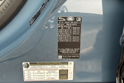 2026 Land Rover Defender 110 X-Dynamic SE