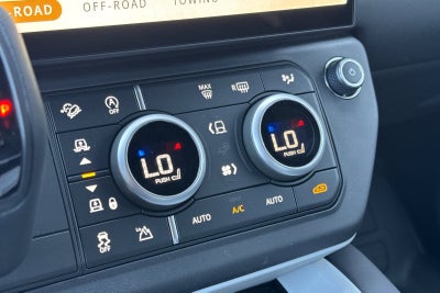 2026 Land Rover Defender 110 X-Dynamic SE