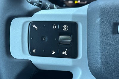 2026 Land Rover Defender 110 X-Dynamic SE