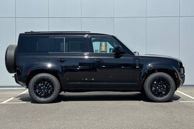 2026 Land Rover Defender 110 X-Dynamic SE