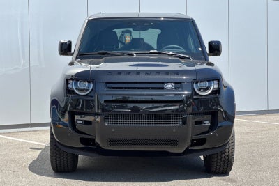 2026 Land Rover Defender 110 X-Dynamic SE