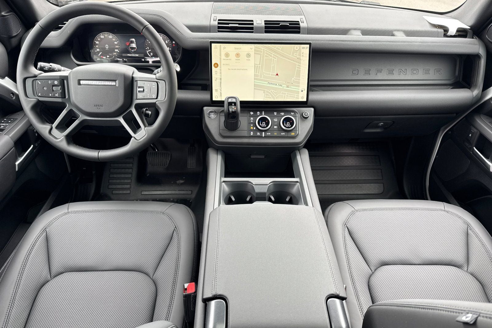 2026 Land Rover Defender 110 X-Dynamic SE