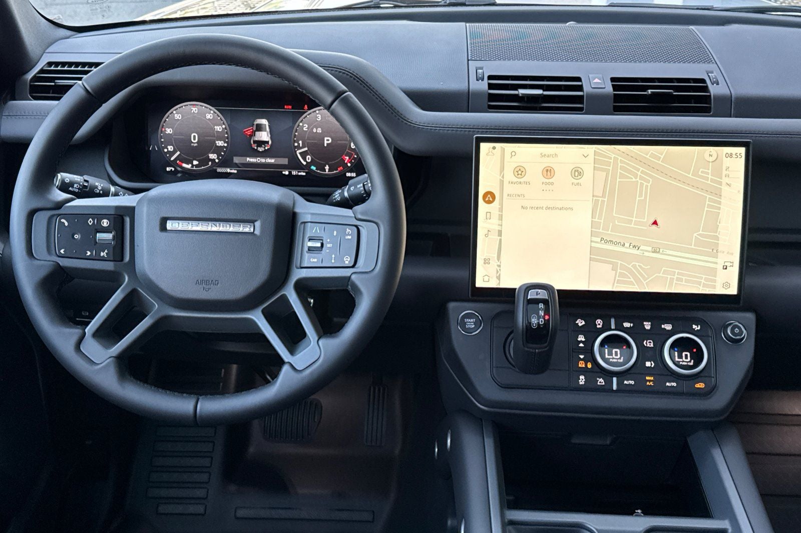 2026 Land Rover Defender 110 X-Dynamic SE