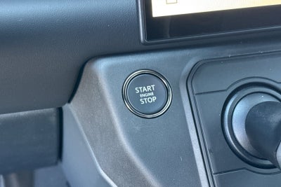 2026 Land Rover Defender 110 X-Dynamic SE
