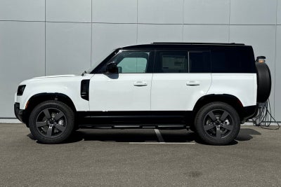 2026 Land Rover Defender 110 X-Dynamic SE