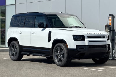 2026 Land Rover Defender 110 X-Dynamic SE
