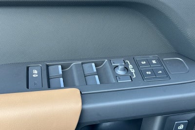 2026 Land Rover Defender 110 X-Dynamic SE