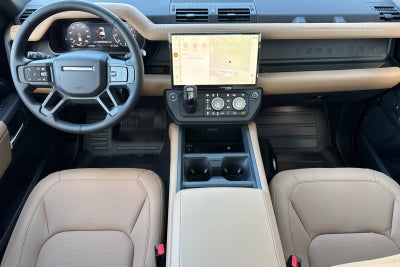 2026 Land Rover Defender 110 X-Dynamic SE