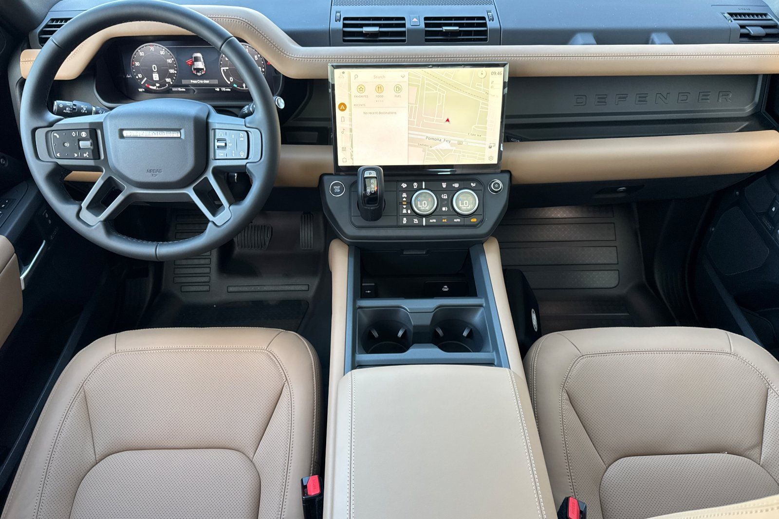 2026 Land Rover Defender 110 X-Dynamic SE