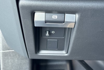 2026 Land Rover Defender 110 X-Dynamic SE