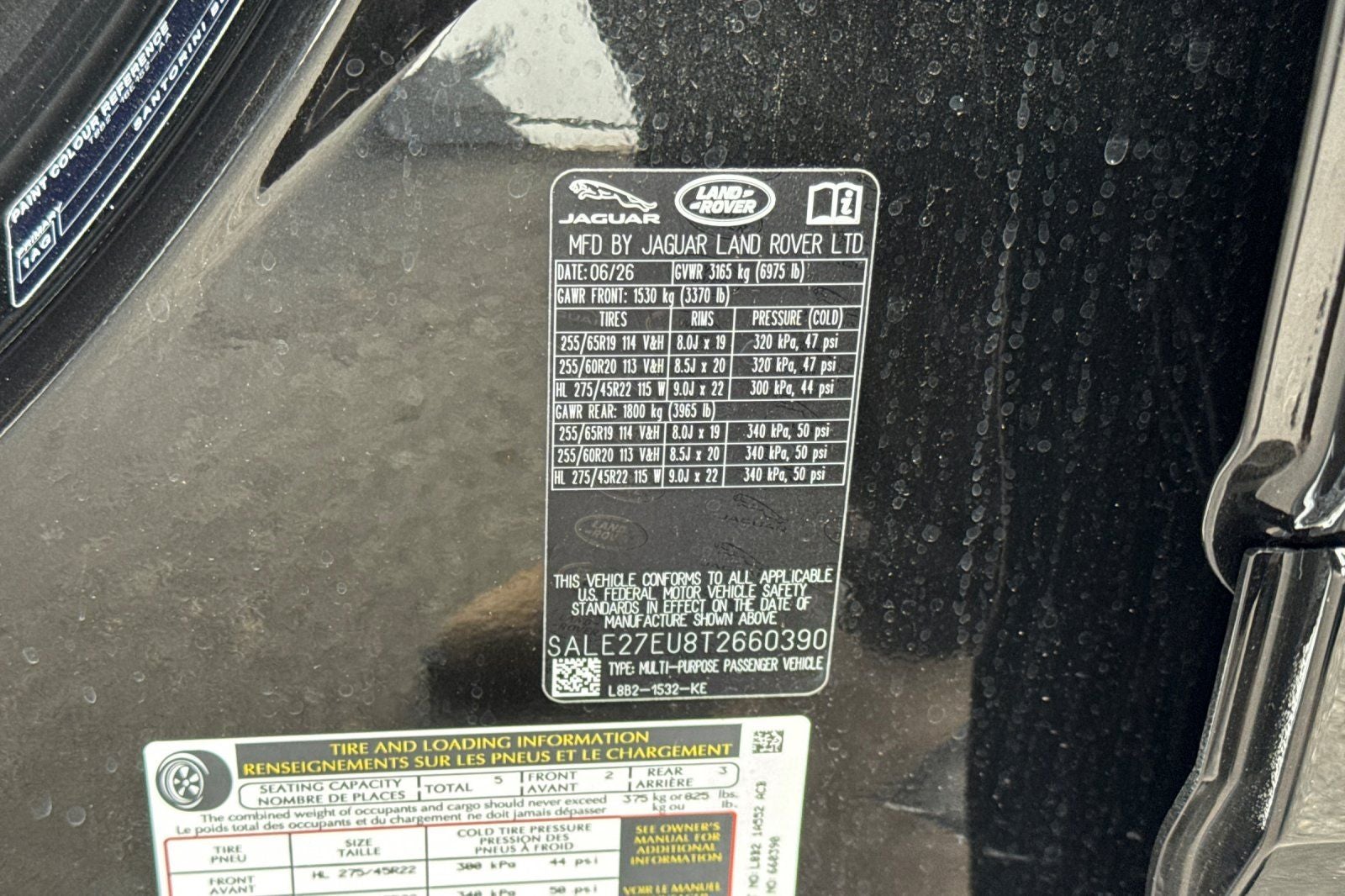 2026 Land Rover Defender 110 X-Dynamic SE