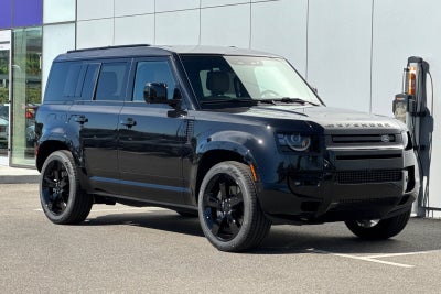 2026 Land Rover Defender 110 X-Dynamic SE