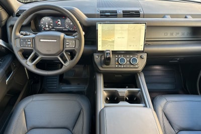 2026 Land Rover Defender 110 X-Dynamic SE