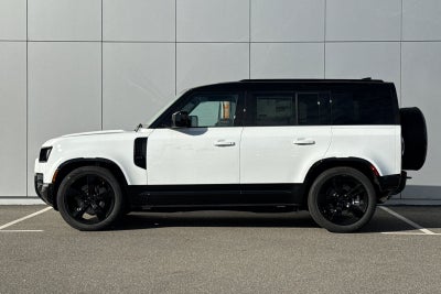 2026 Land Rover Defender 110 X-Dynamic SE