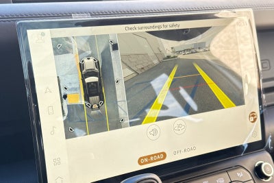 2026 Land Rover Defender 110 X-Dynamic SE