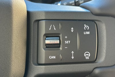 2026 Land Rover Defender 110 X-Dynamic SE