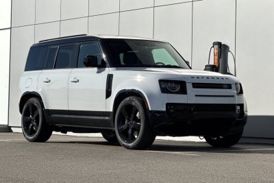 2026 Land Rover Defender 110 X-Dynamic SE