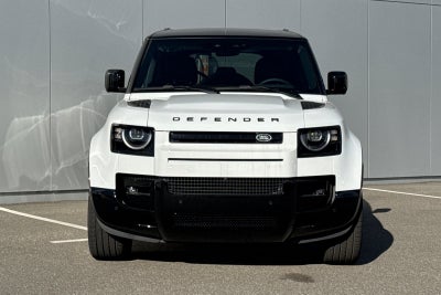 2026 Land Rover Defender 110 X-Dynamic SE