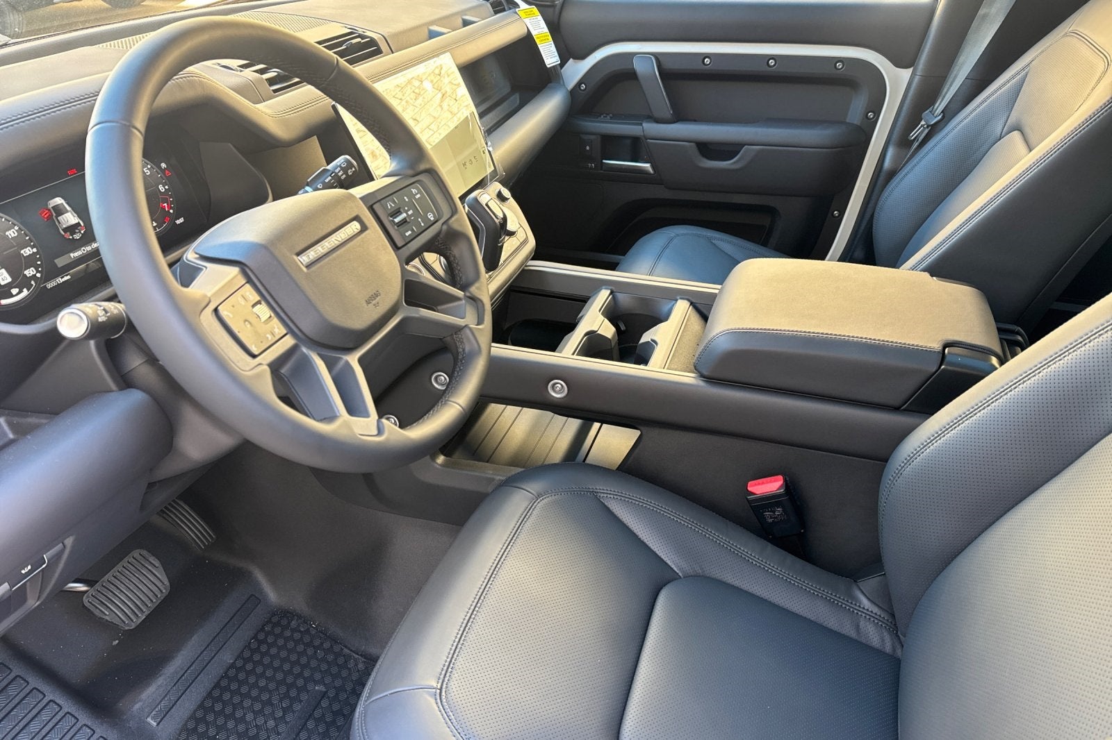 2026 Land Rover Defender 110 X-Dynamic SE