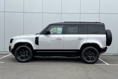 2026 Land Rover Defender 110 X-Dynamic SE
