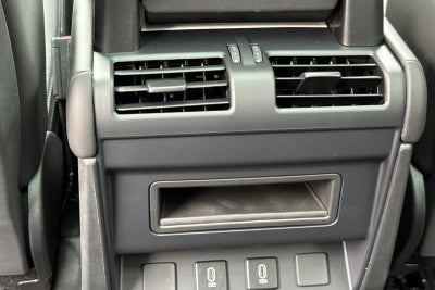 2026 Land Rover Defender 110 X-Dynamic SE