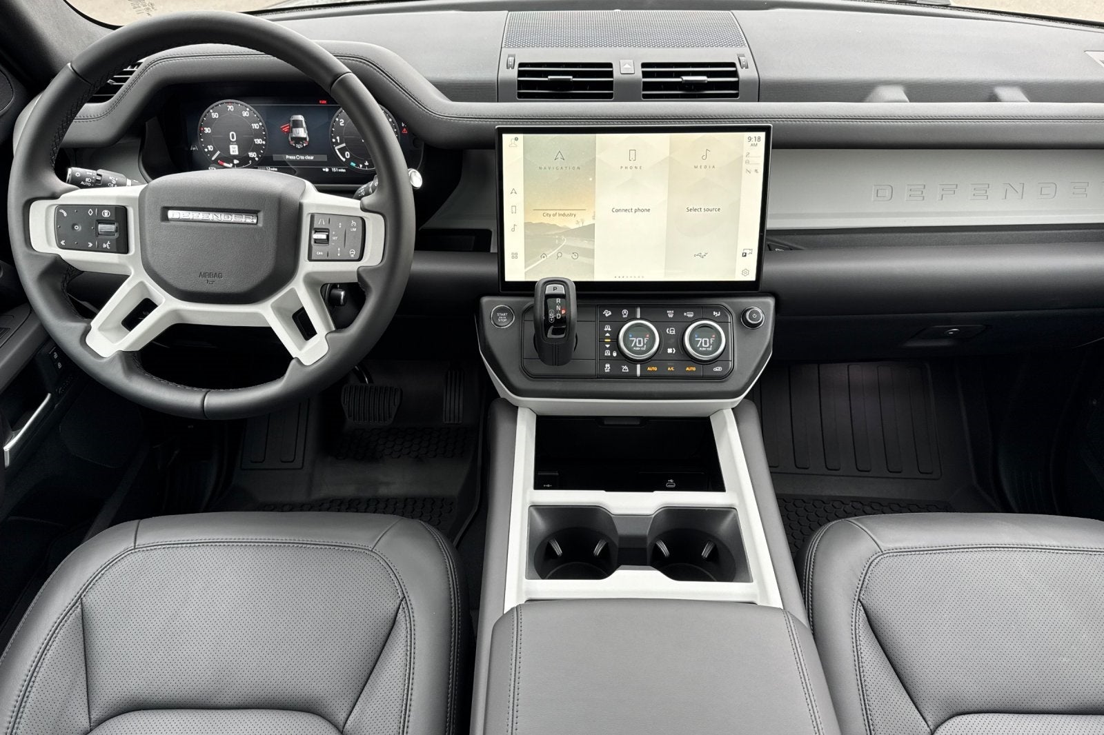 2026 Land Rover Defender 110 X-Dynamic SE