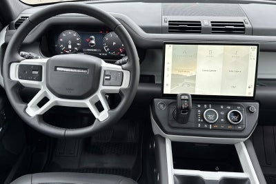 2026 Land Rover Defender 110 X-Dynamic SE