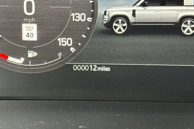 2026 Land Rover Defender 110 X-Dynamic SE