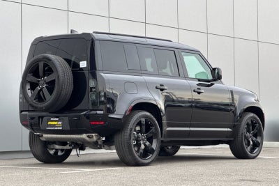 2026 Land Rover Defender 110 X-Dynamic SE