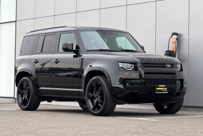 2026 Land Rover Defender 110 X-Dynamic SE