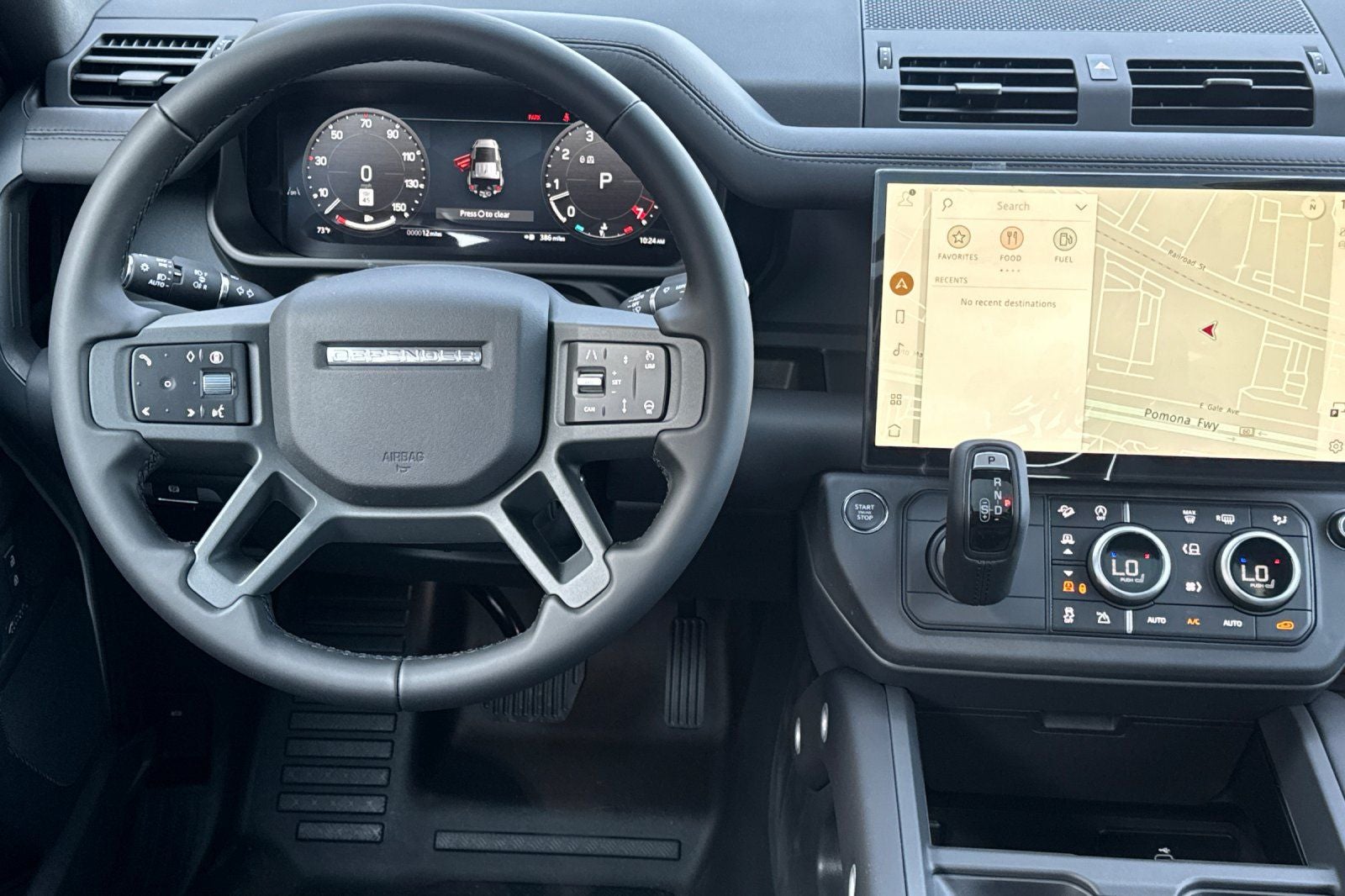 2026 Land Rover Defender 110 X-Dynamic SE