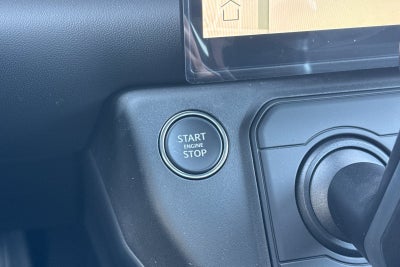 2026 Land Rover Defender 110 X-Dynamic SE