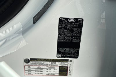 2026 Land Rover Defender 110 X-Dynamic SE