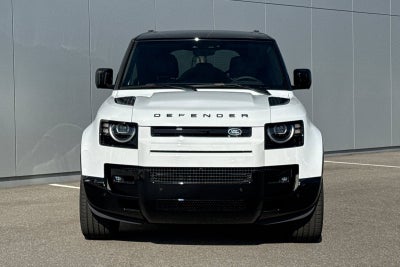 2026 Land Rover Defender 110 X-Dynamic SE