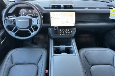 2026 Land Rover Defender 110 X-Dynamic SE