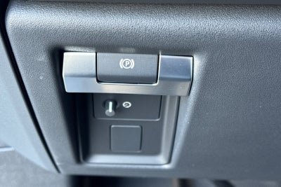 2026 Land Rover Defender 110 X-Dynamic SE