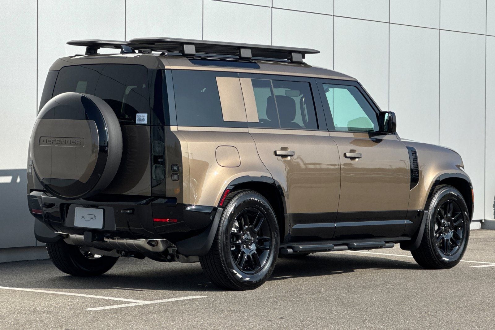 2026 Land Rover Defender 110 X-Dynamic SE