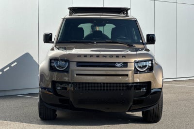 2026 Land Rover Defender 110 X-Dynamic SE