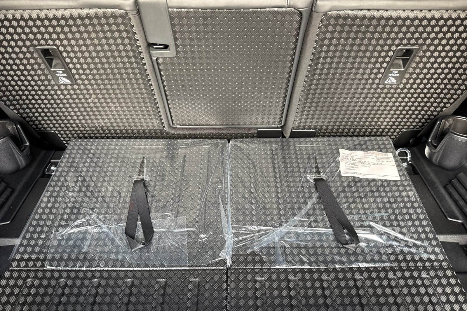 2026 Land Rover Defender 110 X-Dynamic SE