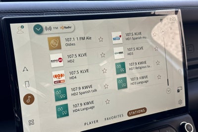 2026 Land Rover Defender 110 X-Dynamic SE