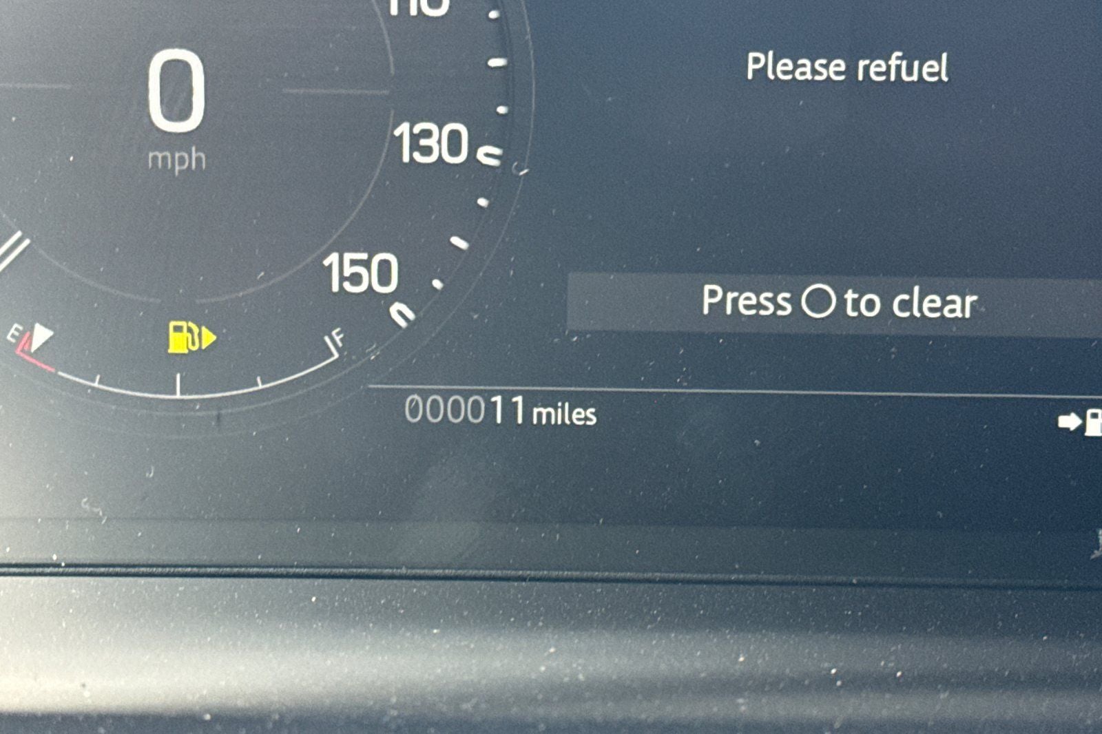 2026 Land Rover Defender 110 X-Dynamic SE